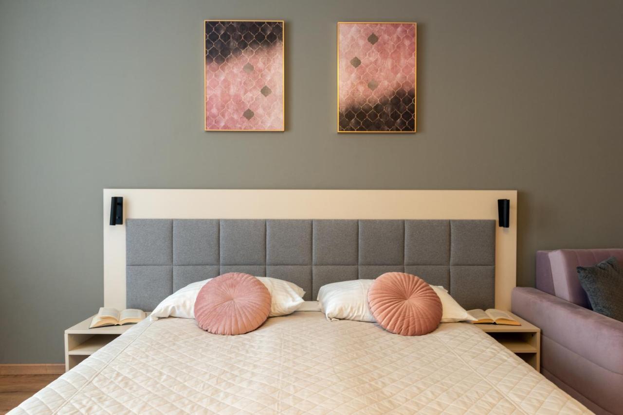Wolska Suits Apartament *